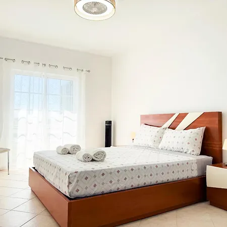 Apartmán & Airport Comfy By Becherish Faro