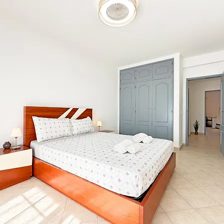 & Airport Comfy By Becherish Apartmán Faro